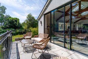 Photo 8- click for photo gallery